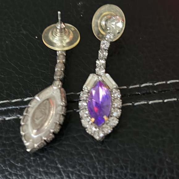 Purple and Clear Rhinestone Teardrop pierced Earring New - Picture 8 of 8
